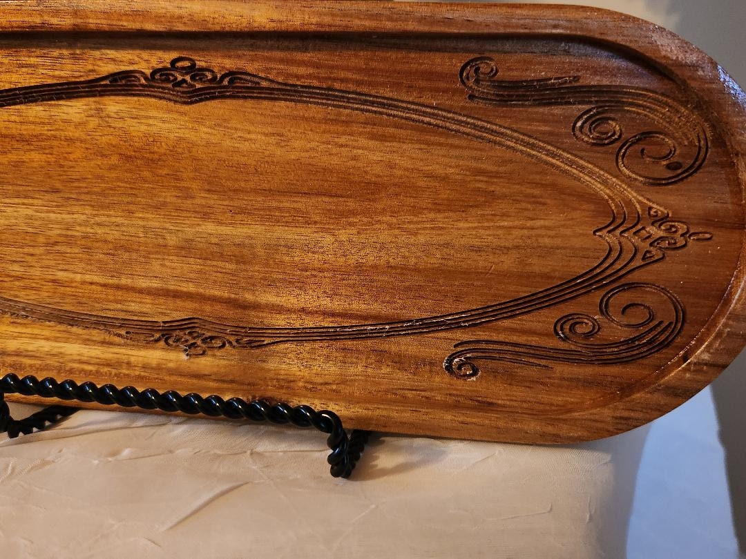 Oval Jewelry Tray with scroll pattern
