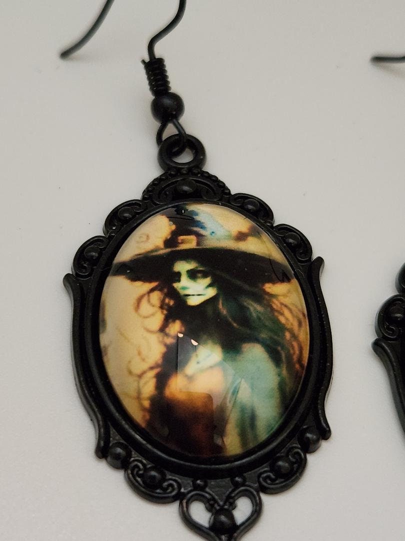 Witch Cameo Earrings
