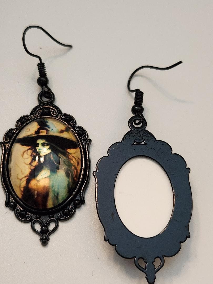 Witch Cameo Earrings